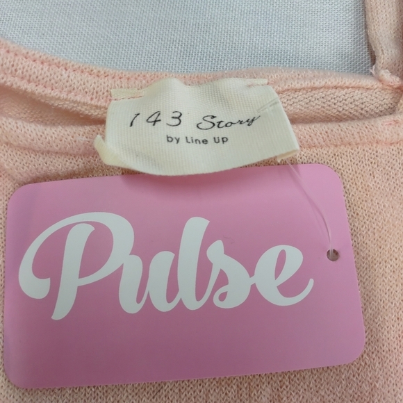 143 Story by Line Up Women's Peach Cold Shoulder Sweater Size Large NWT - Picture 8 of 9